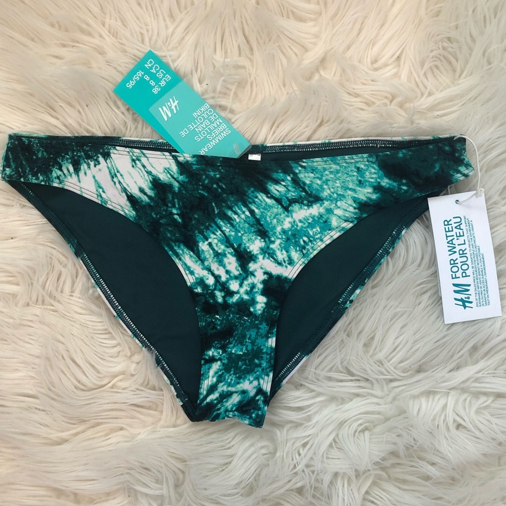 NWT Swim tie-die bottom